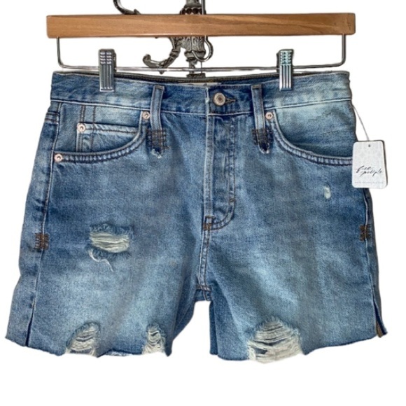Free People shorts denim jean gray cut off distressed NEW loose cannon size 24 - Picture 2 of 8